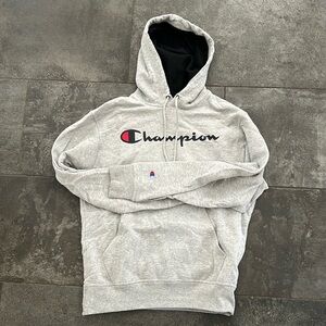 Unisex Champion sweatshirt